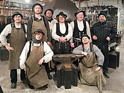 Gruppenschmiedekurse