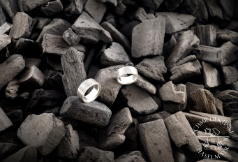 Öffnungszeiten-Ladengeschäft:<br />Montag: 11 Uhr - 18 Uhr.<br />Dienstag - Freitag: nach Terminvereinbarung per E-Mail oder Telefon.