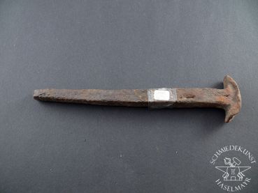 Alter geschmiedeter Nagel Nr. 7