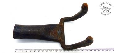 Preview: Alte Gartenhacke