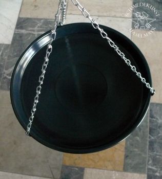 Kleine Grillpfanne mit Kette aus Emaille