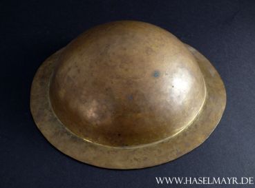Schildbuckel aus Messing