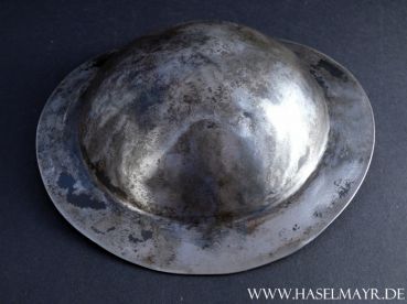 Preview: Schildbuckel geschmiedet aus Stahl