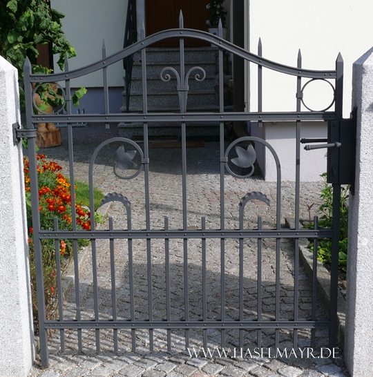 Tor handgeschmiedet Gartentor aus eisen handgeschmiedete Tore Haselmayr