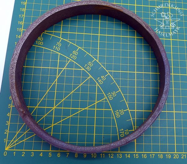 Ring aus Eisen 182x7 mm Nr. 4