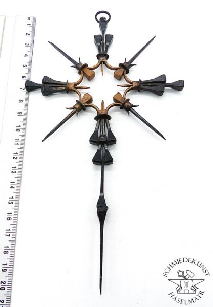 Hufnagelkreuz/-Blume