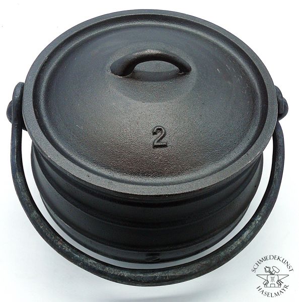 Topf mit geschmiedetem Henkel und Deckel aus Gusseisen 5 l