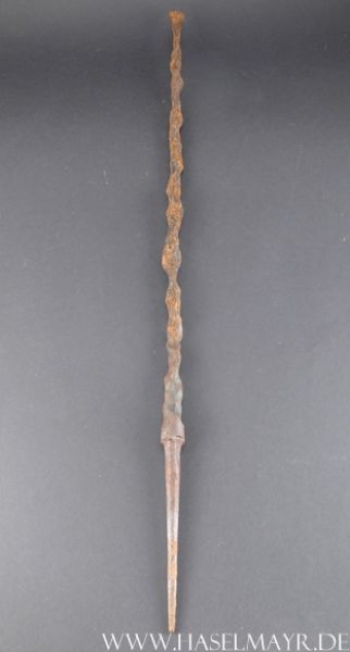 Kunstvoller Dekostab mit Patina aus Eisen Nr. 5