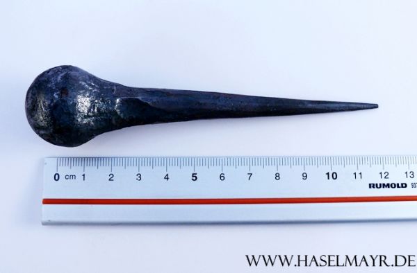 Kugelkopfnagel handgeschmiedet Dm 28x130 mm